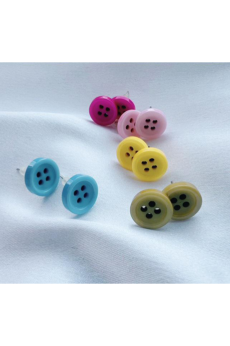 5 pack of petite button posts - THRIFTWARES VINTAGE